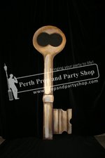 15-Giant Key